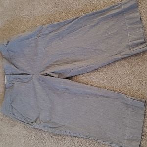 Black and White Striped Capri Pants Size 12